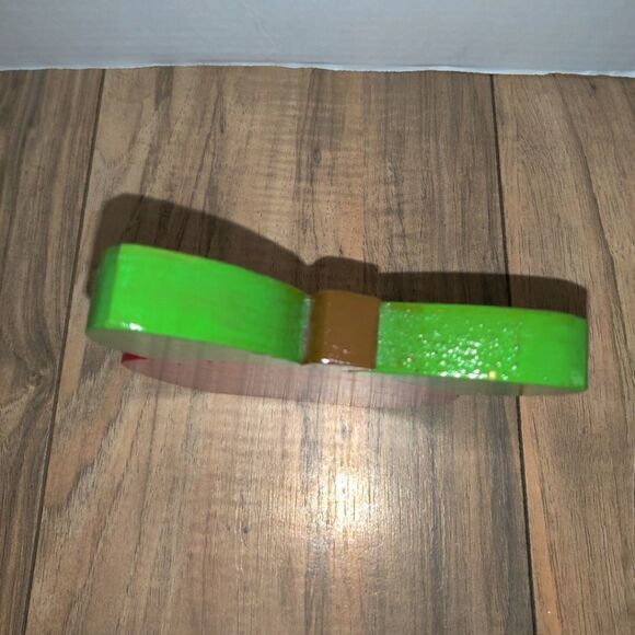 Worlds Greatest Teacher Wooden Apple 80's. Has some wear from age and use. Sold - Picture 2 of 6